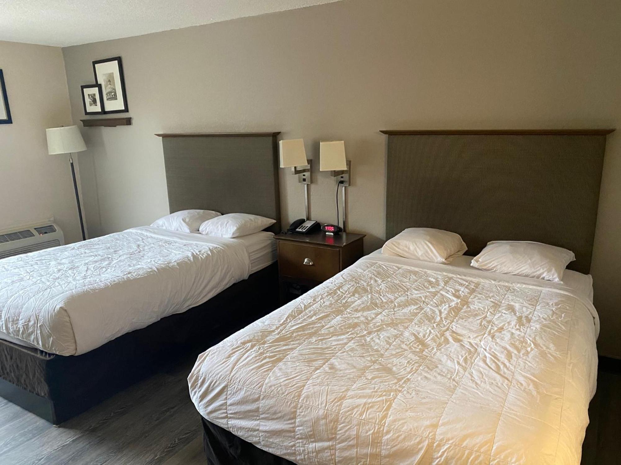 Motel 6 Rochester - Airport Екстериор снимка